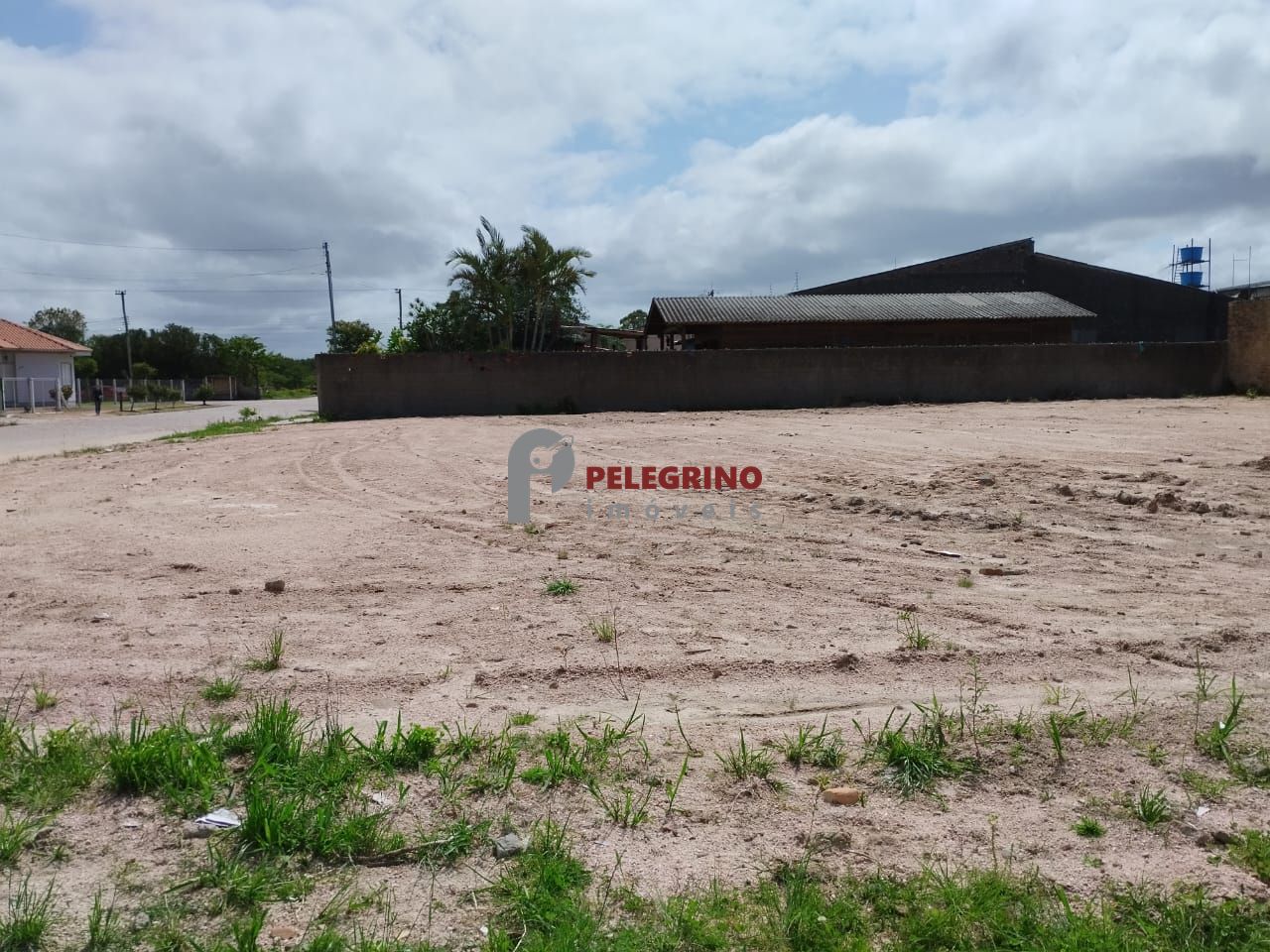 Pelegrino Imóveis vende terreno no Centro