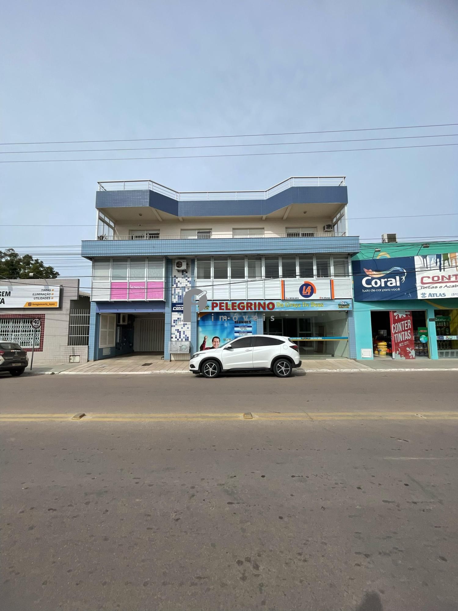 Pelegrino imóveis aluga sala comercial no centro de tapes - foto 1