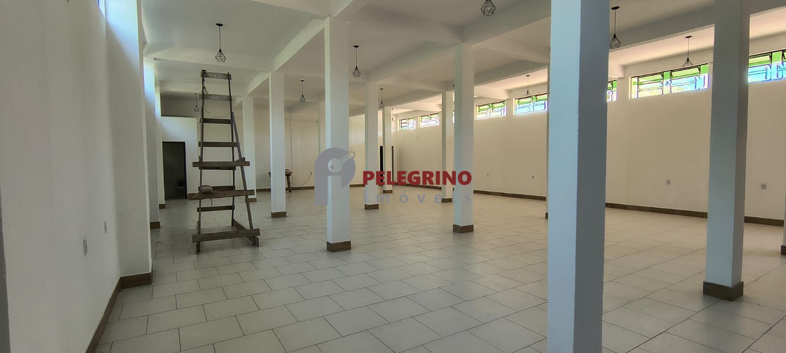 Pelegrino imóveis aluga prédio comercial no bairro pinvest - foto 5