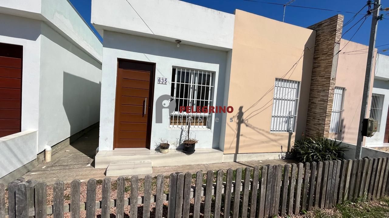 Pelegrino Imóveis aluga casa no bairro Pontal em Tapes
