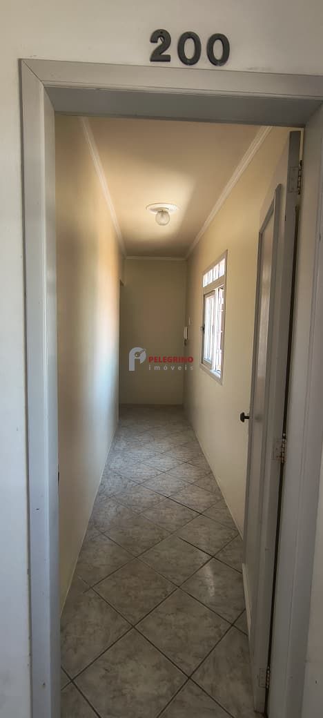 Pelegrino imóveis aluga apartamento no centro em tapes - foto 4