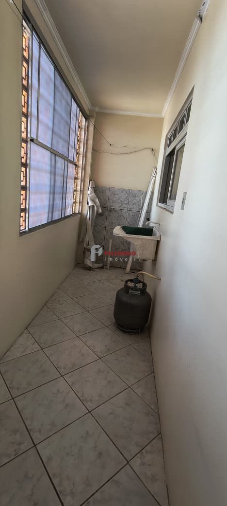 Pelegrino imóveis aluga apartamento no centro em tapes - foto 8
