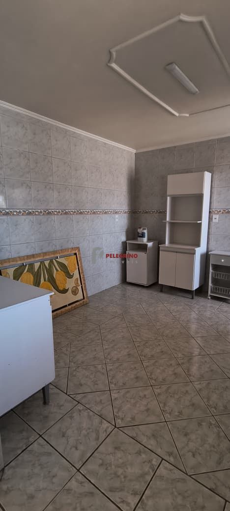 Pelegrino imóveis aluga apartamento no centro em tapes - foto 5