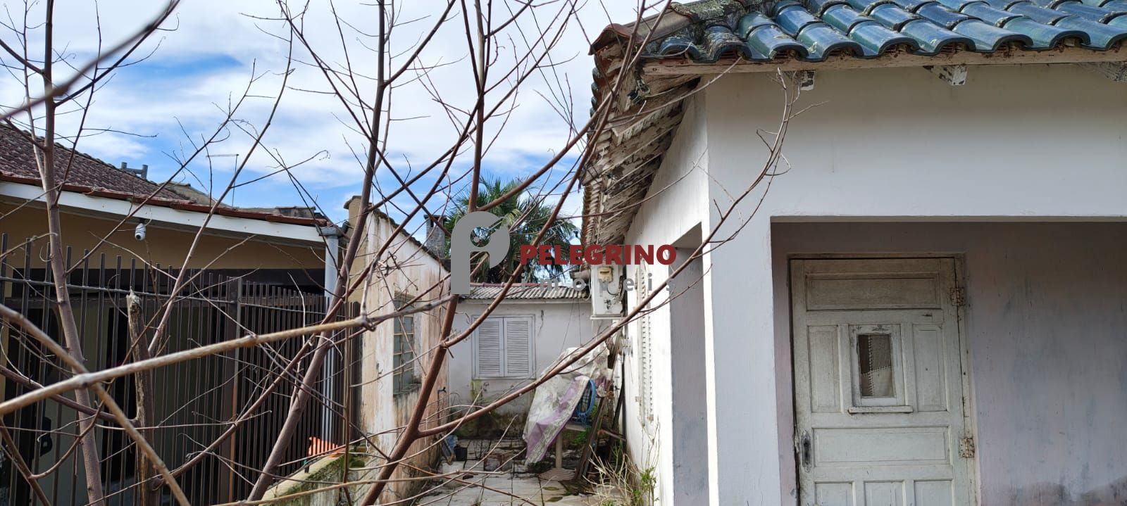 Pelegrino imóveis vende lote no centro em tapes - foto 2