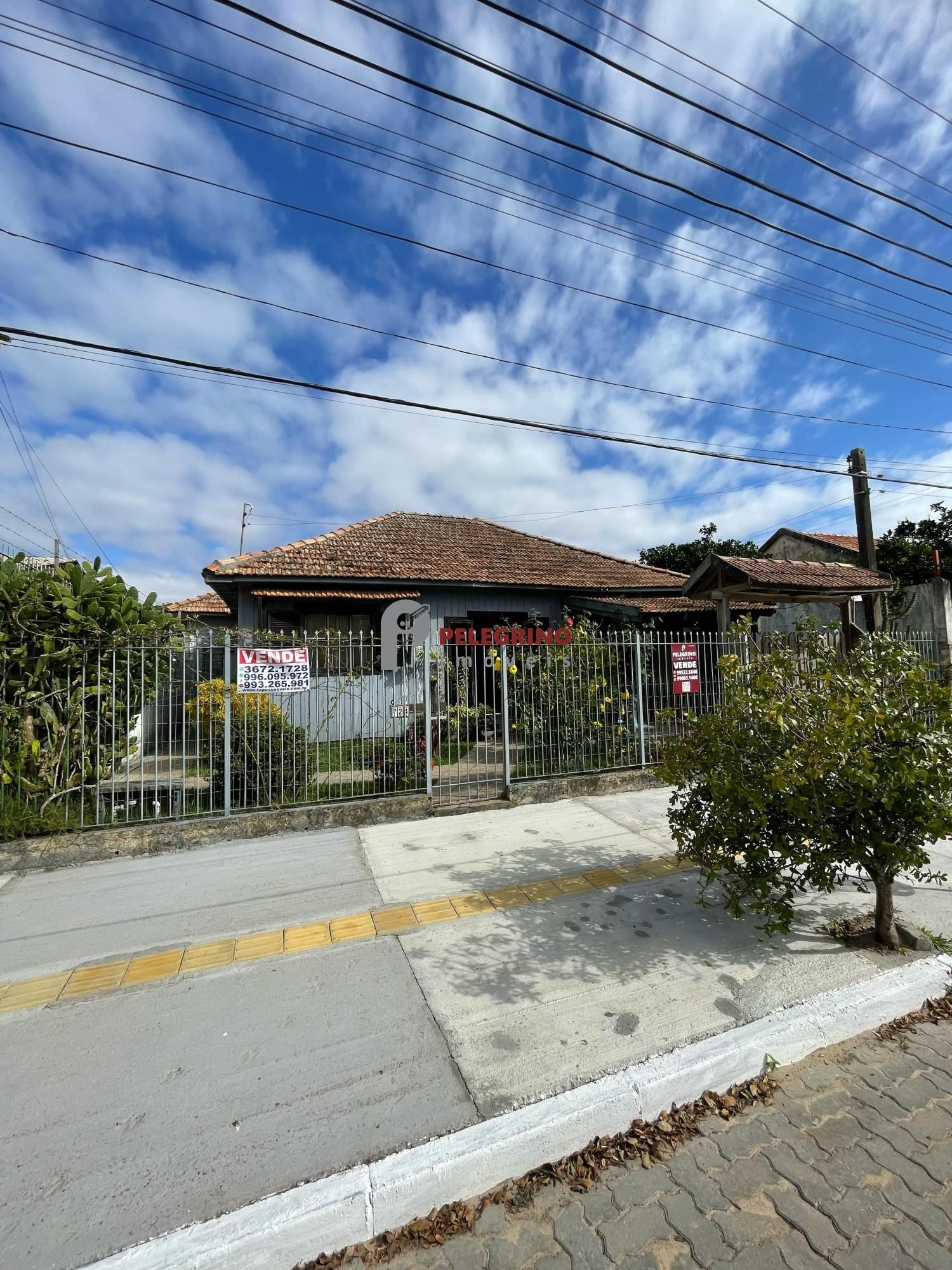 Pelegrino Imóveis vende casa no centro de Tapes