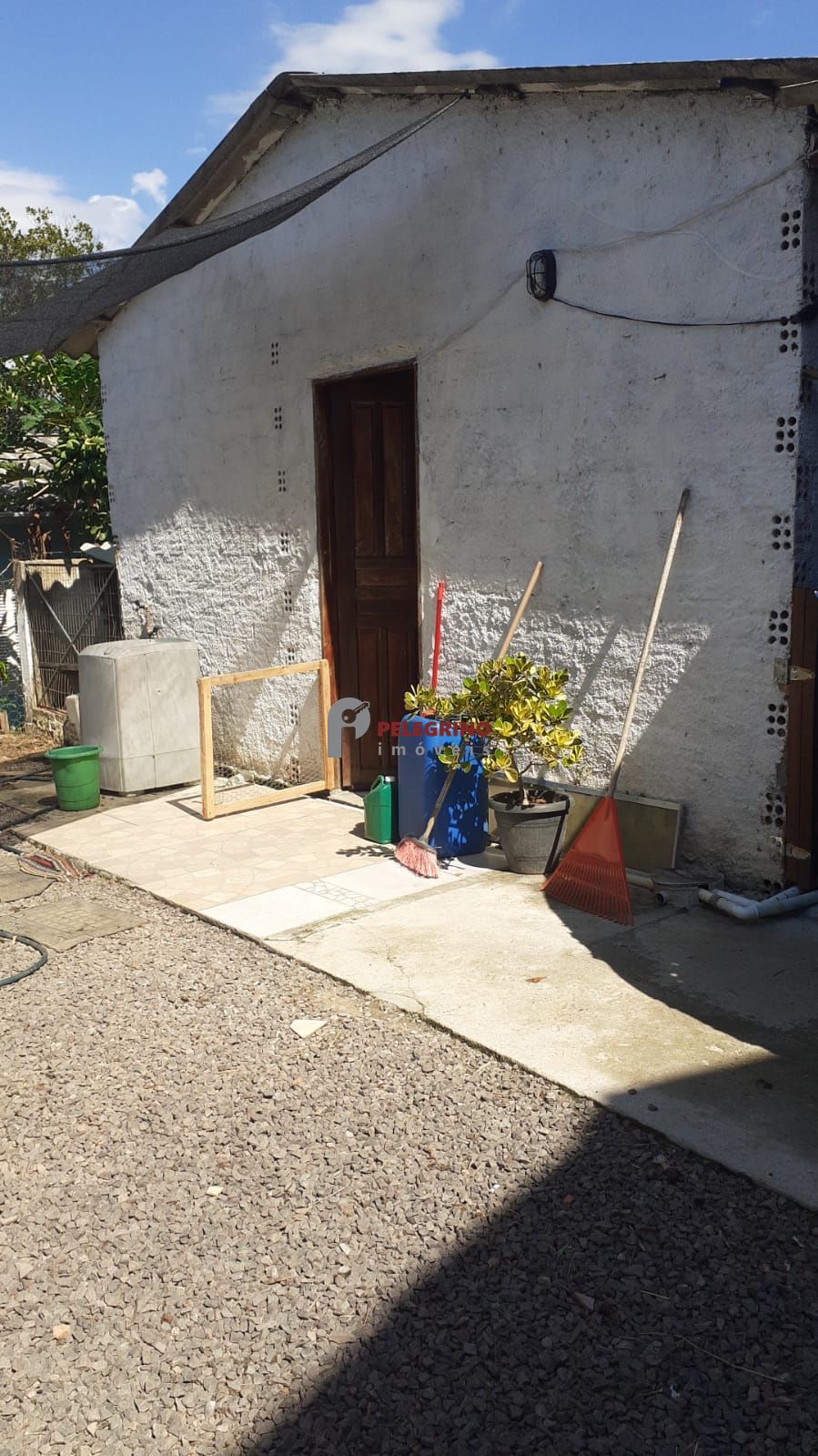 Pelegrino imóveis vende casa no bairro nova tapes