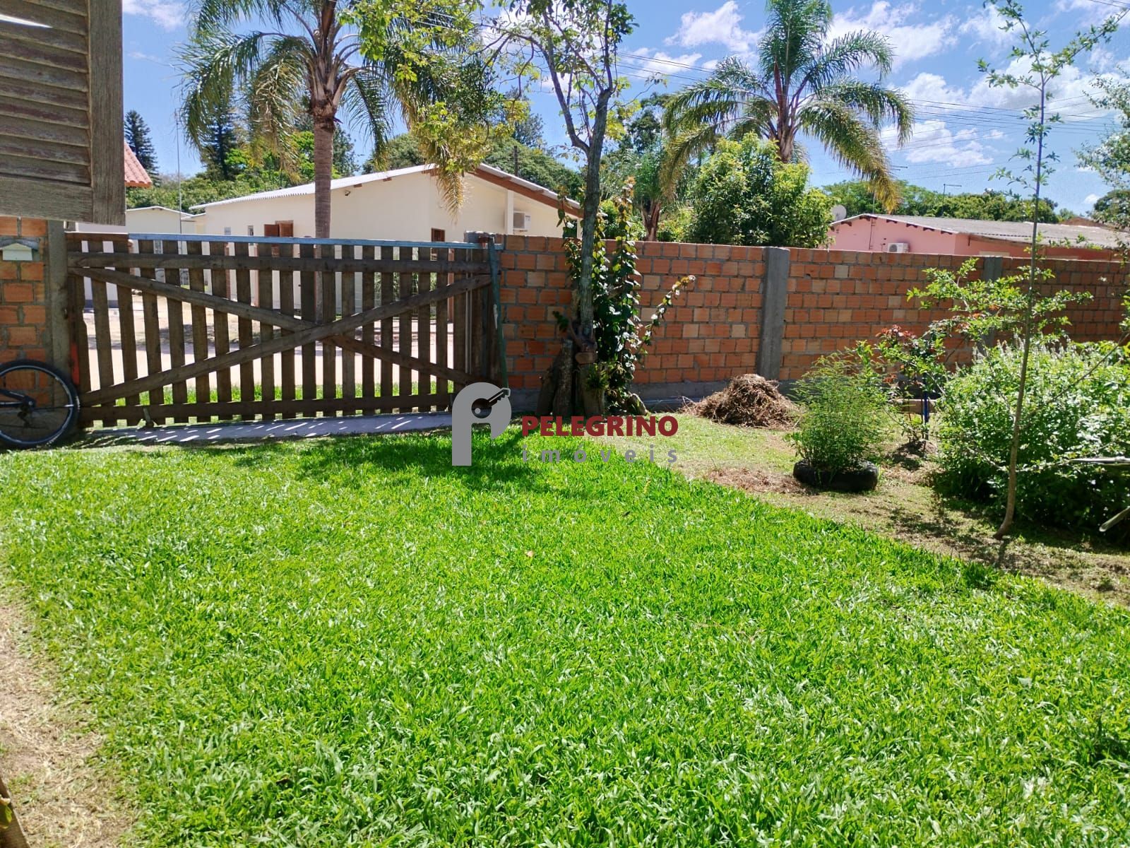 Pelegrino Imóveis vende casa no Balneário