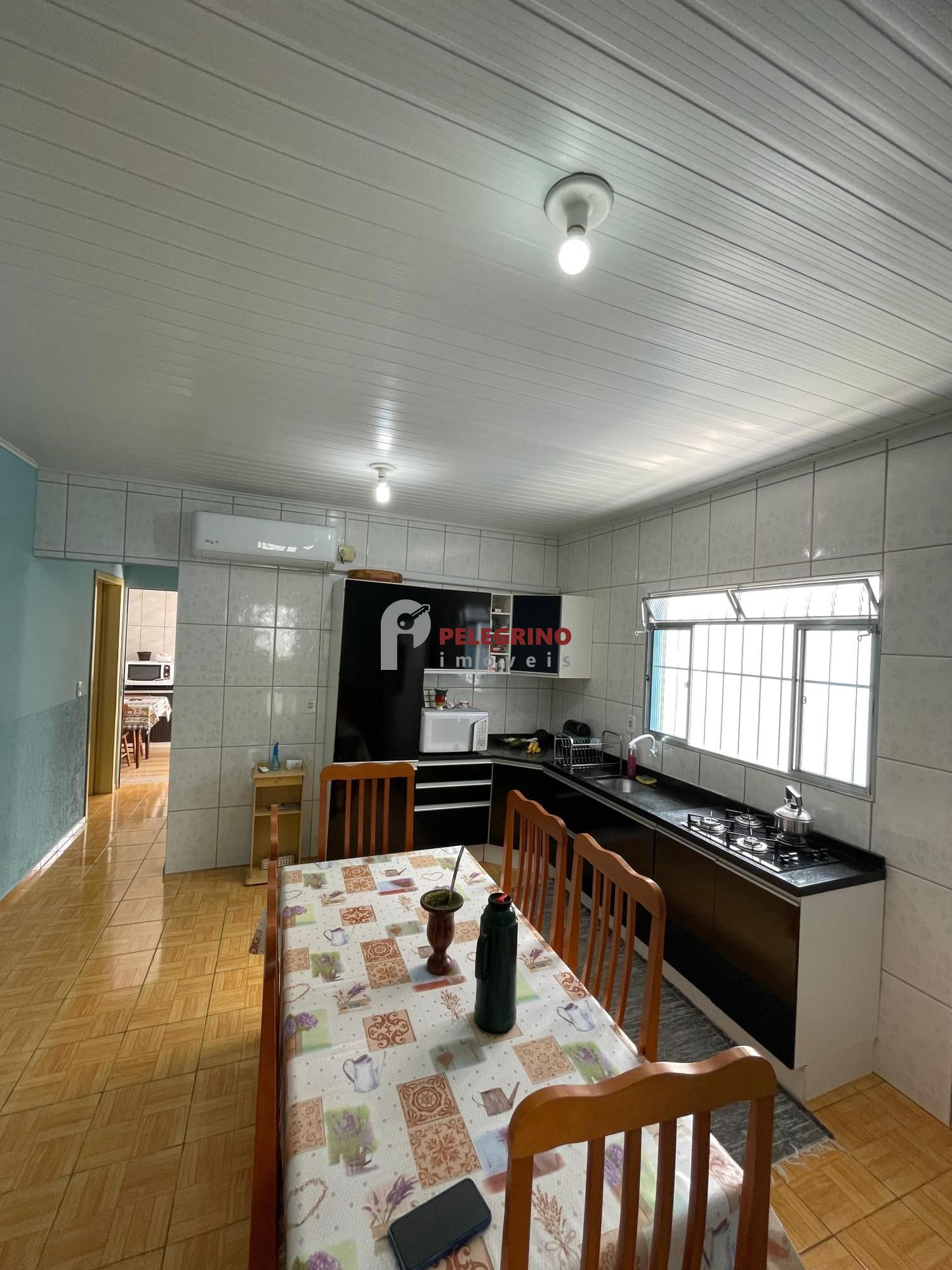 Pelegrino Imoveis vende casa no centro de Tapes