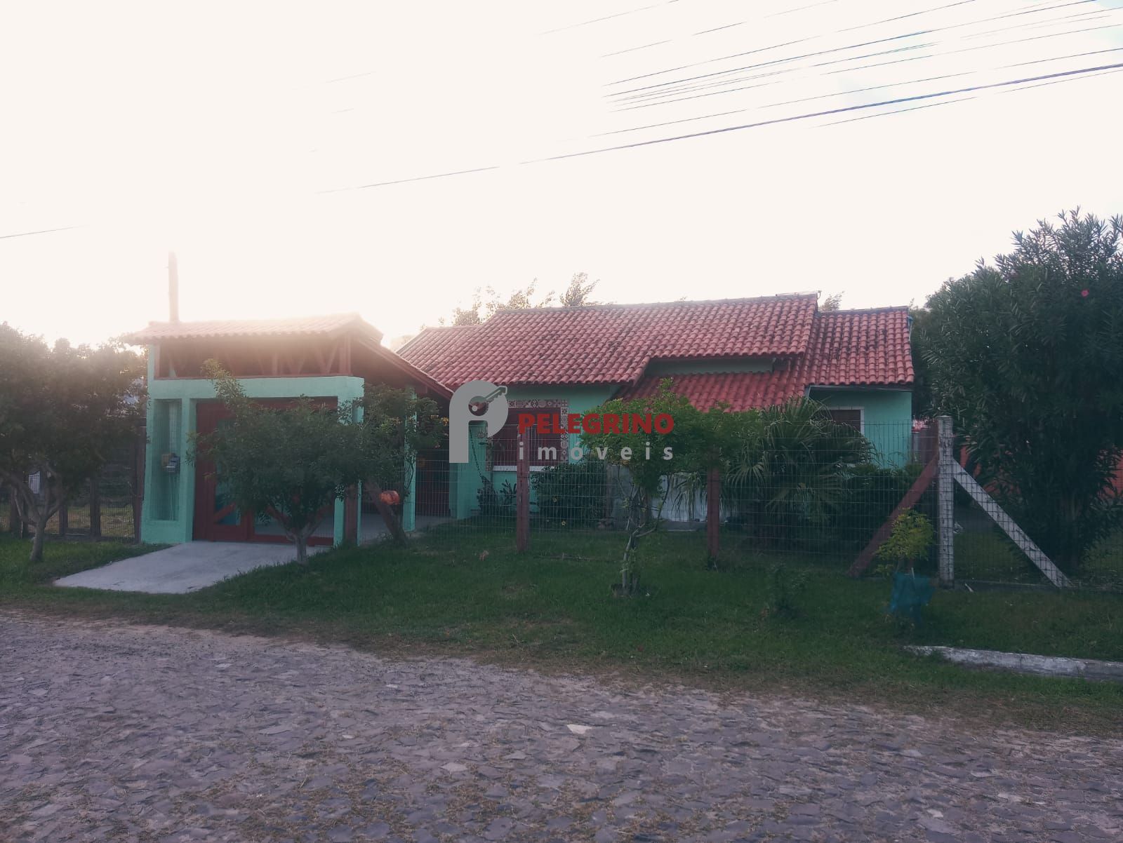 Pelegrino imóveis vende casa em tramandaí