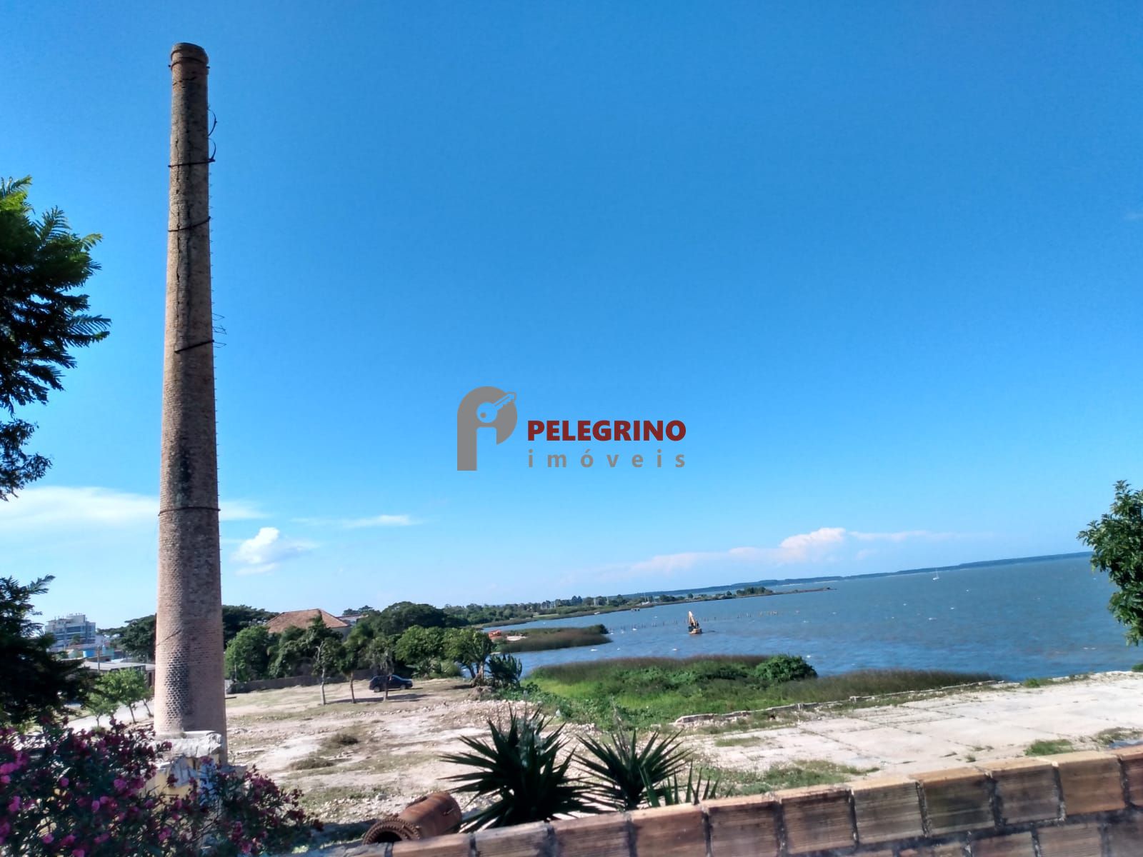 Pelegrino Imóveis vende casa no centro