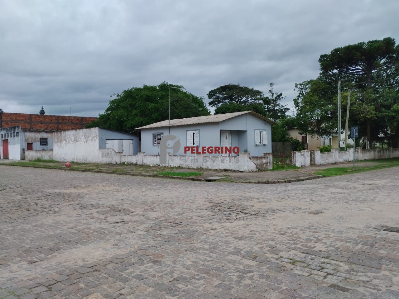 Pelegrino Imóveis vende casa no centro de Tapes