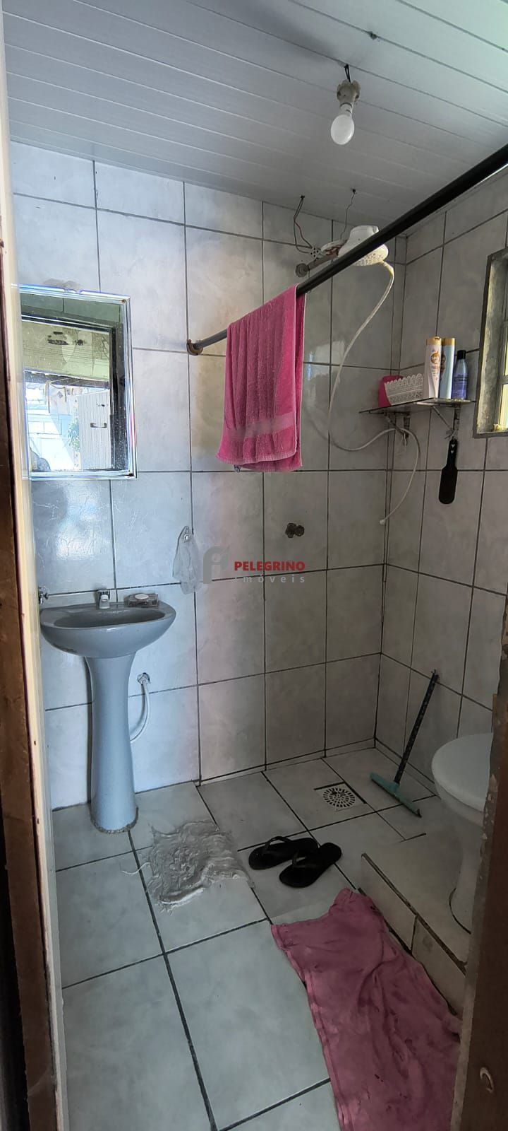 Pelegrino Imóveis vende casa no Balneário Rebello em Tapes