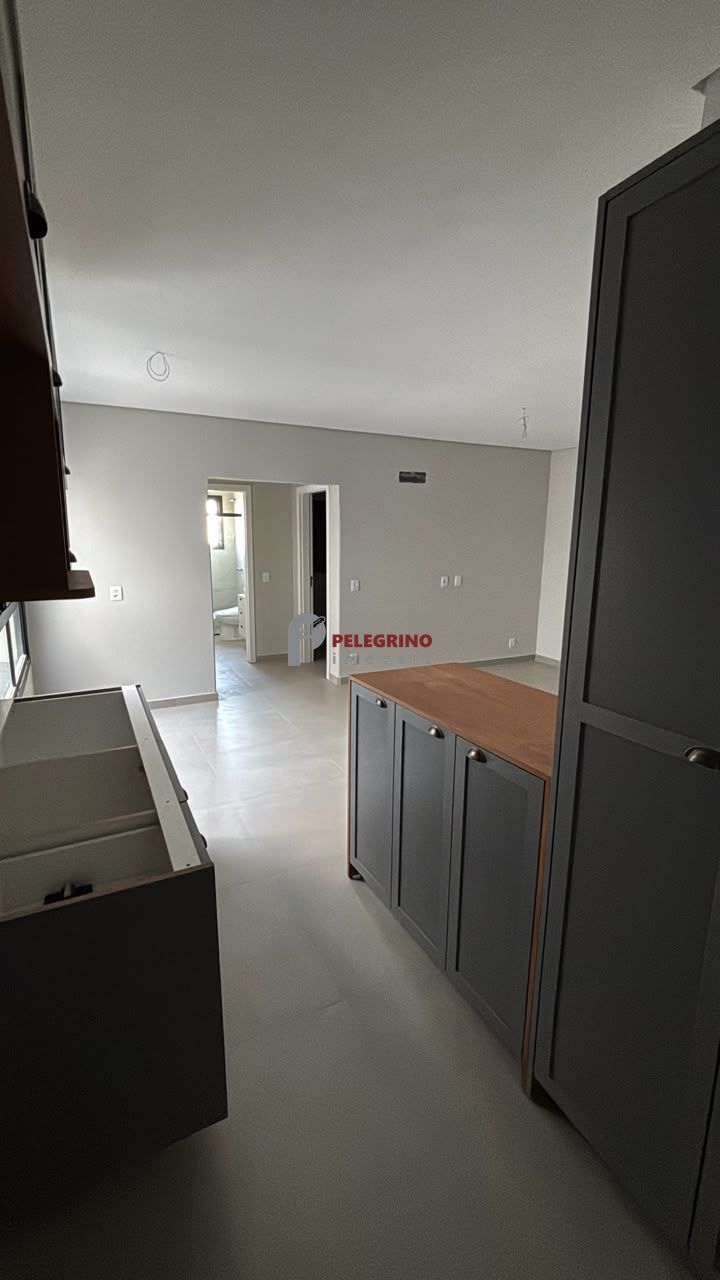 Pelegrino imóveis vende apartamento no centro de tapes