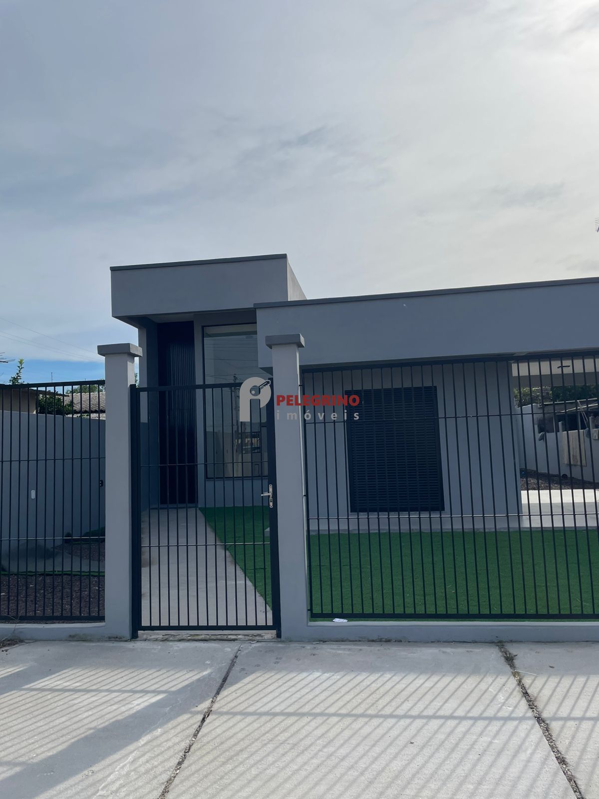 Pelegrino imóveis aluga casa no centro de tapes
