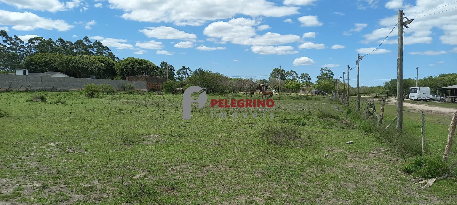 Pelegrino Imóveis vende sítio no Balneário Rebello em Tapes