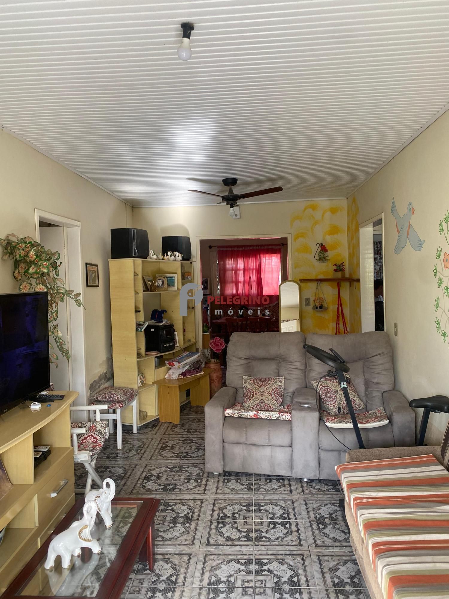 Pelegrino Imóveis vende casa no Balneário Rebello em Tapes