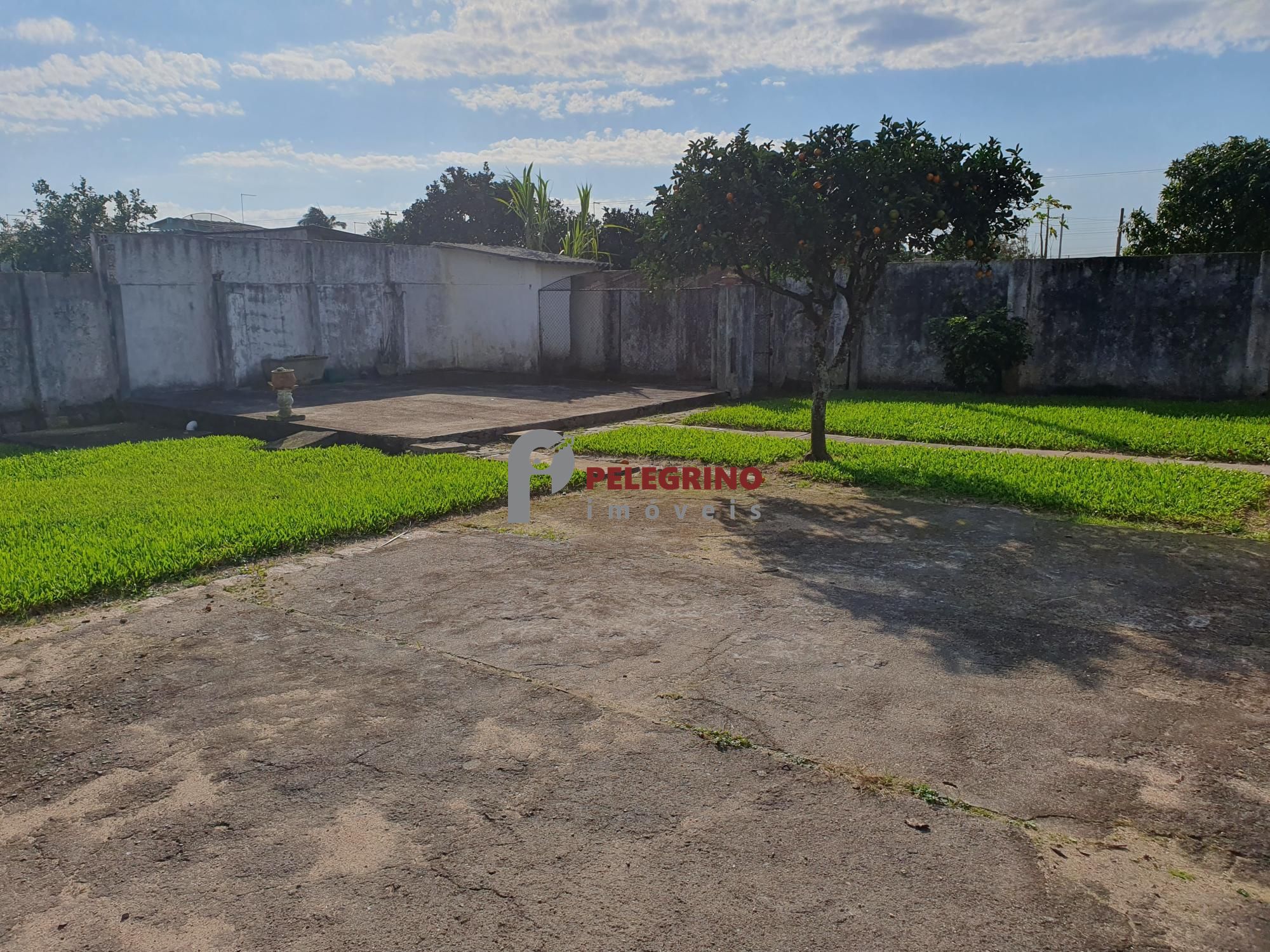 PELEGRINO IMÓVEIS vende casa no centro em Tapes