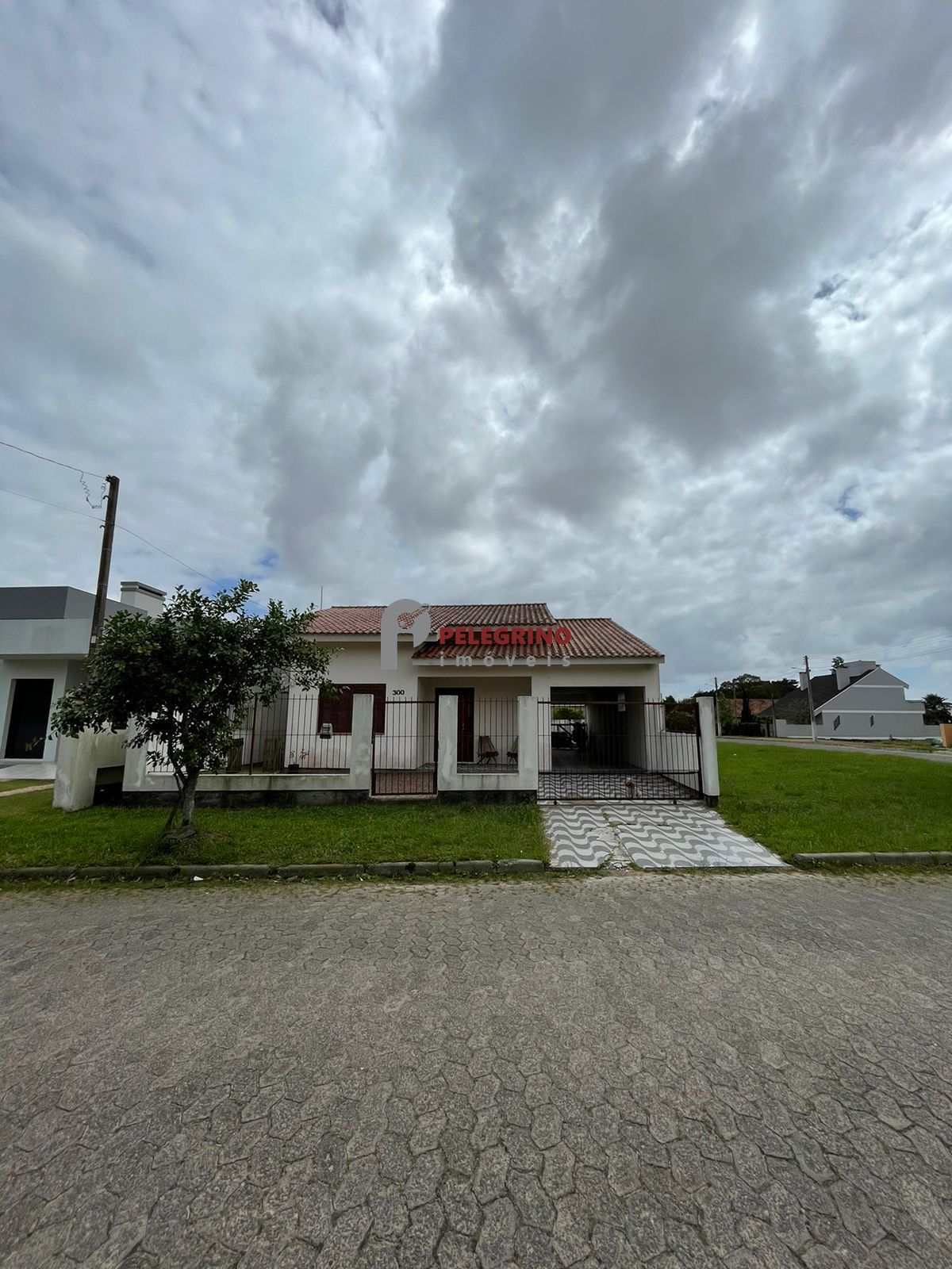 Pelegrino Imóveis vende casa no Pontal em Tapes