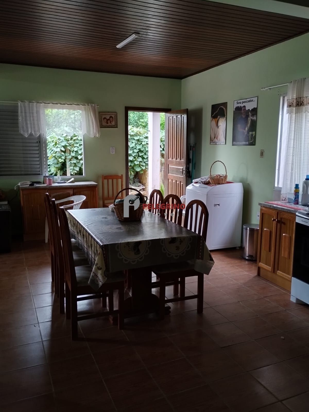 Pelegrino Imóveis vende casa no Balneário Rebello