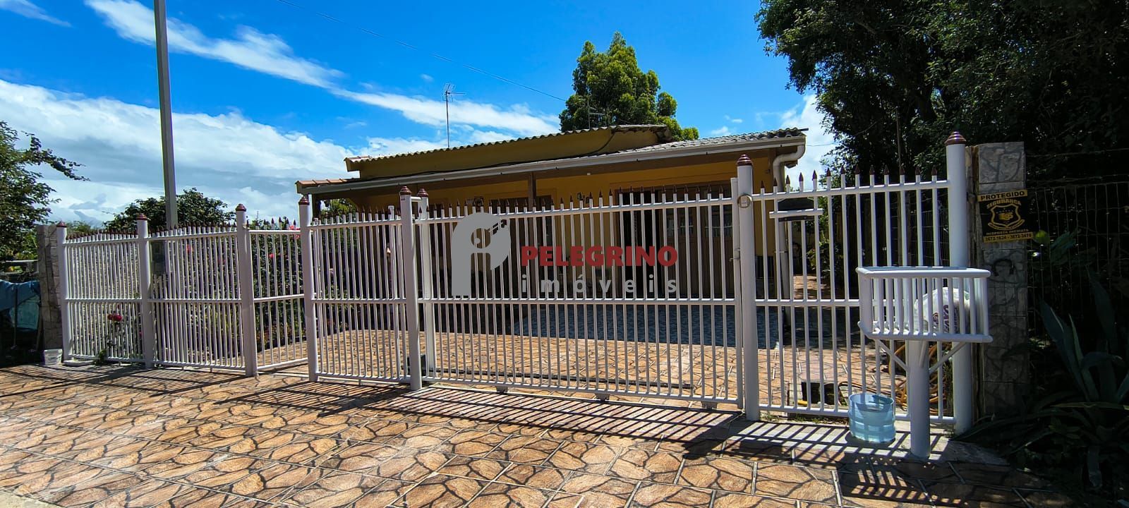 Pelegrino Imóveis vende casa no Balneário Rebello em Tapes