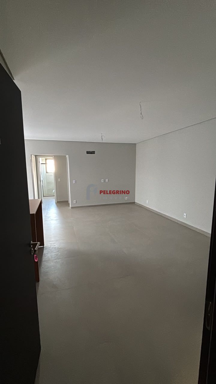 Pelegrino imóveis vende apartamento no centro de tapes