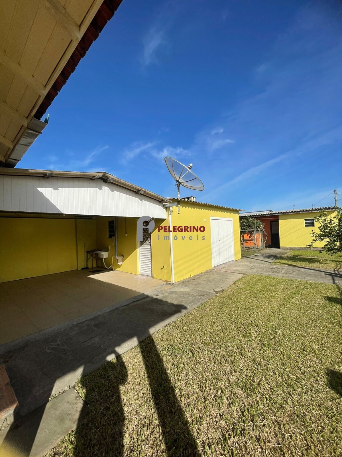 Pelegrino Imóveis vende casa no Balneário Rebello em Tapes
