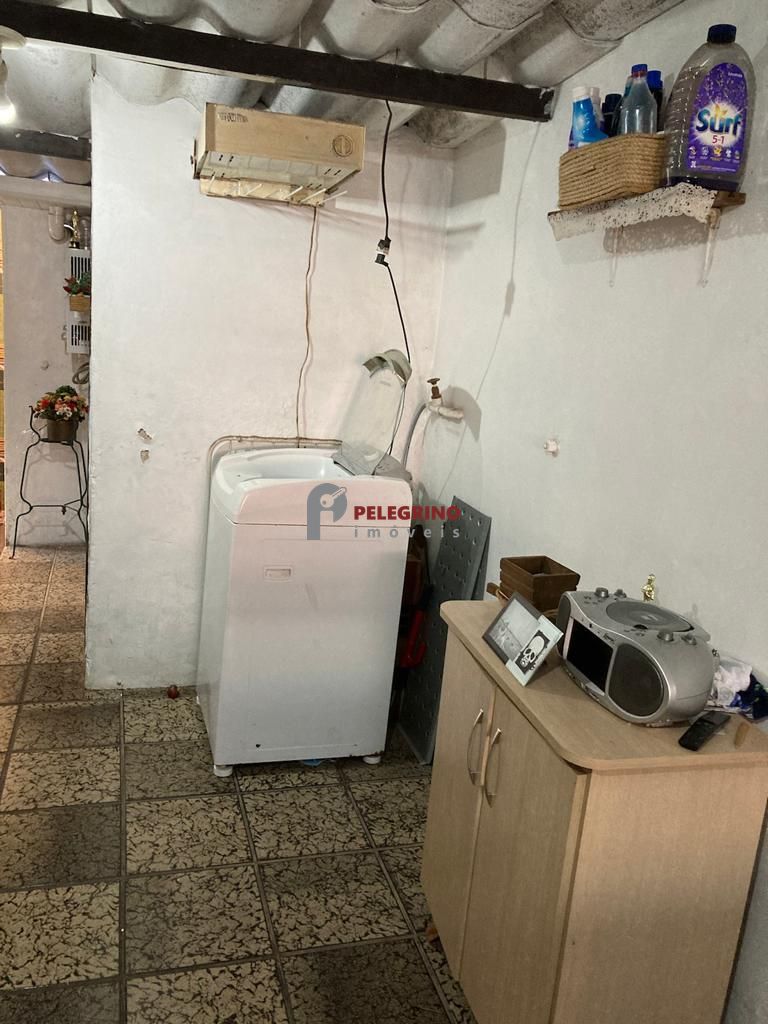 Pelegrino Imóveis vende casa em Porto Alegre