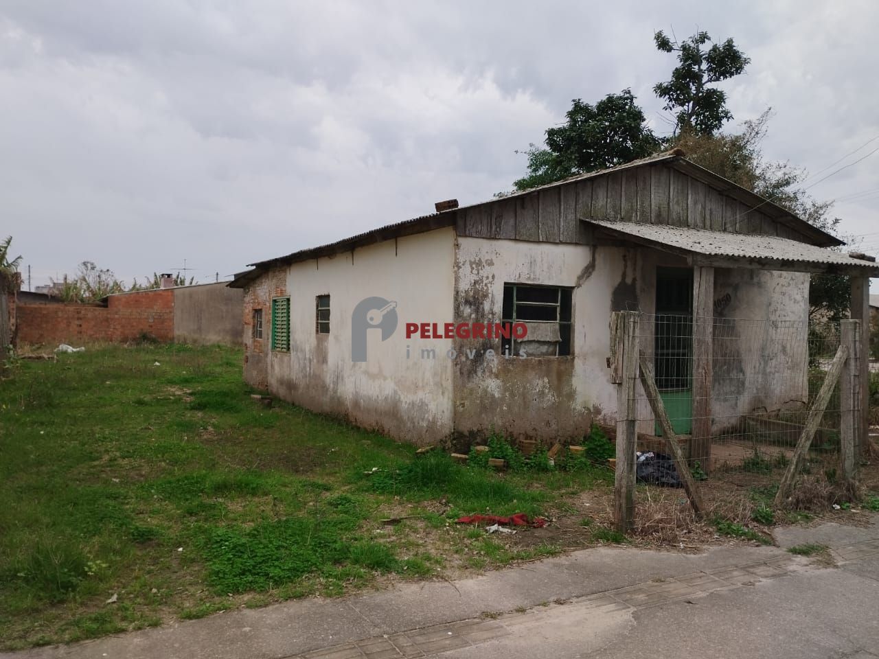 Pelegrino Imóveis vende terreno no centro de Tapes