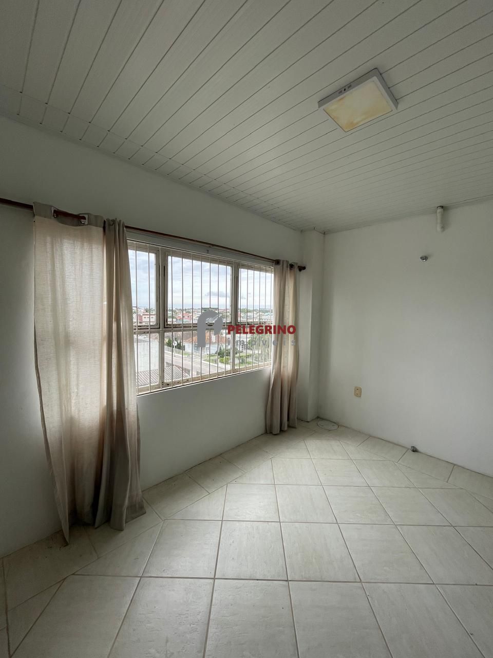 Pelegrino Imóveis vende apartamento no centro de Tapes