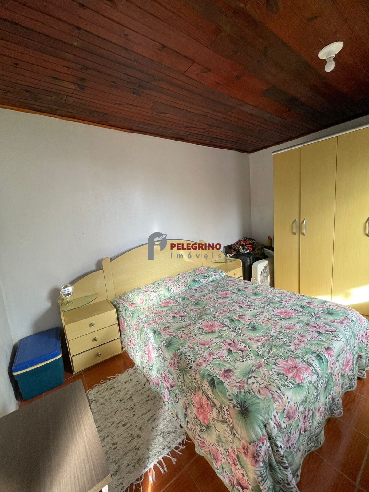 Pelegrino imóveis vende casa no centro de tapes