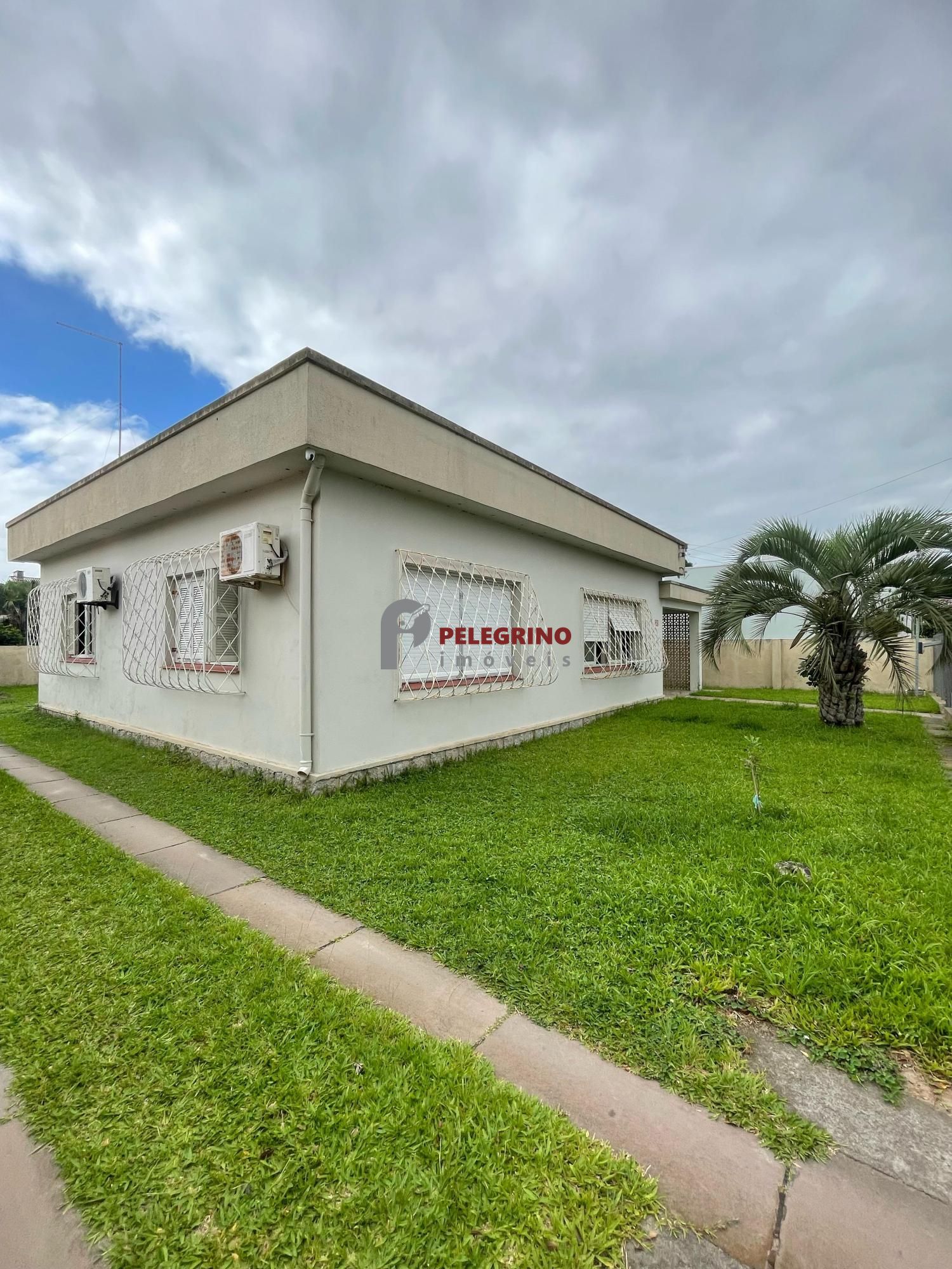 Pelegrino Imóveis vende casa no centro Tapes
