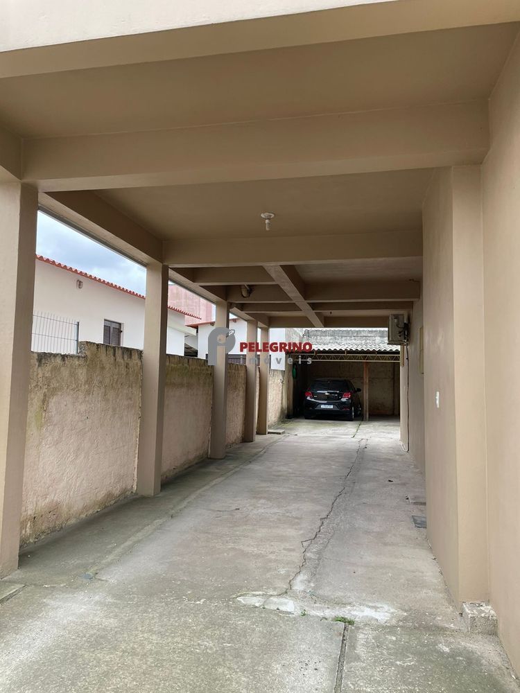 Pelegrino imóveis aluga apartamento no centro de tapes
