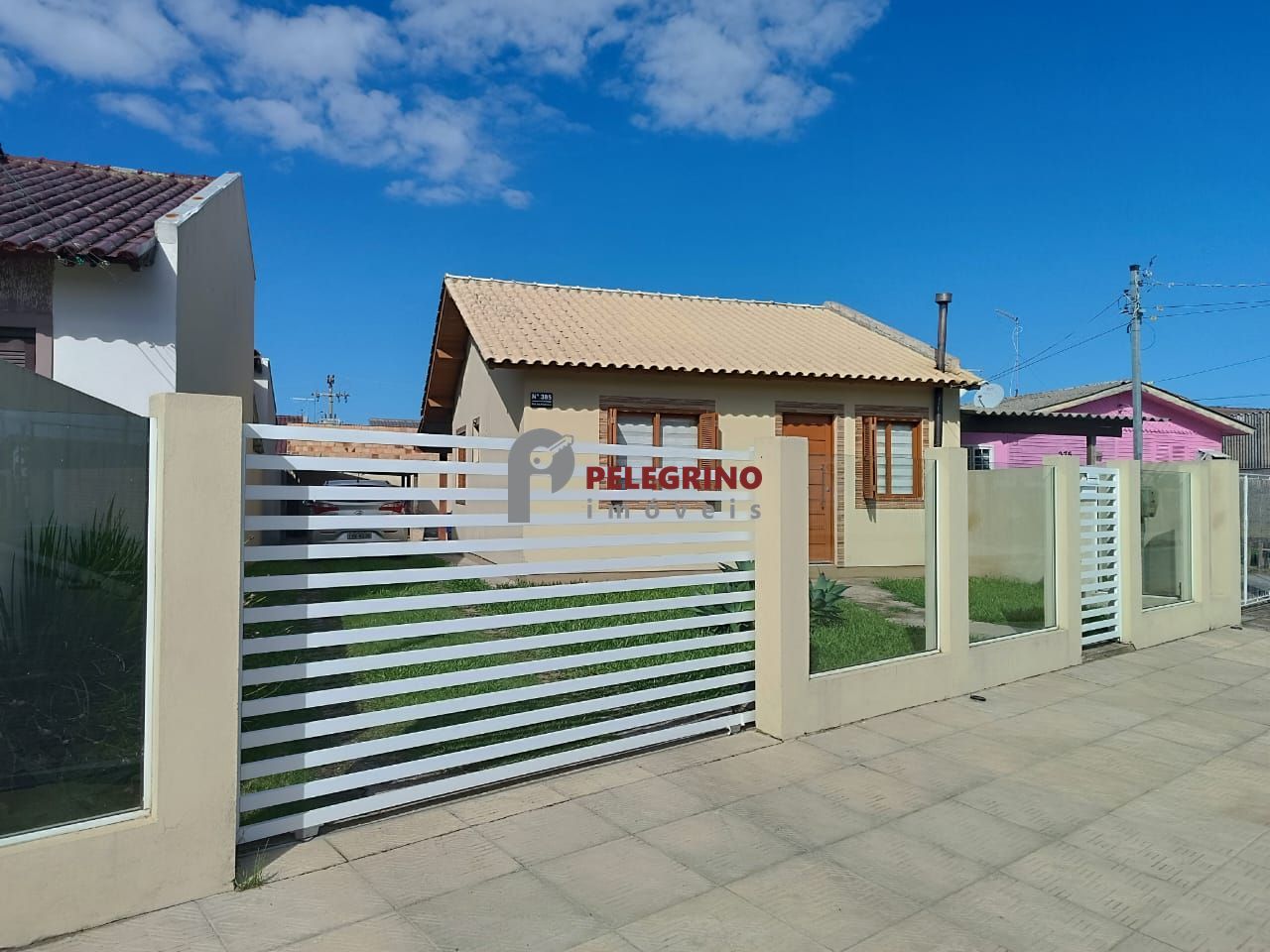 Pelegrino imóveis vende casa no bairro pontal em tapes - foto 1