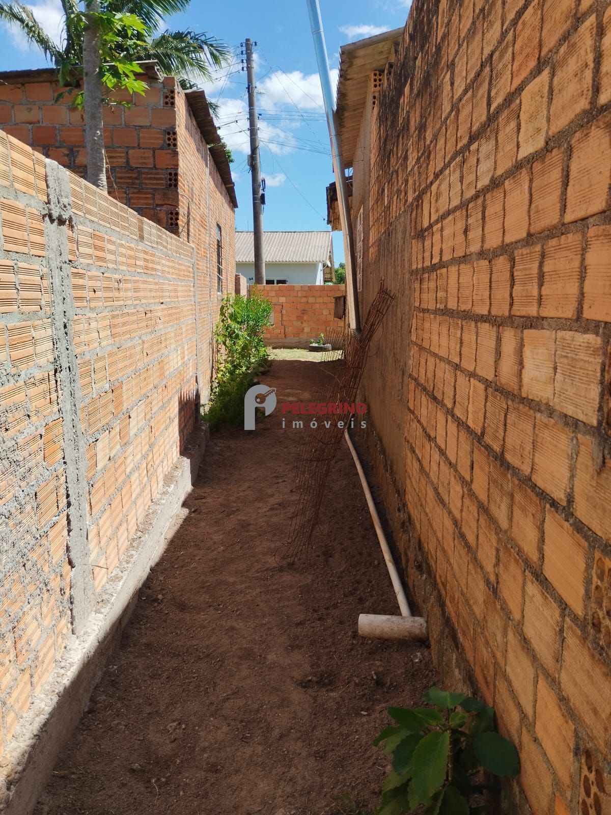 Pelegrino Imóveis vende casa no Balneário