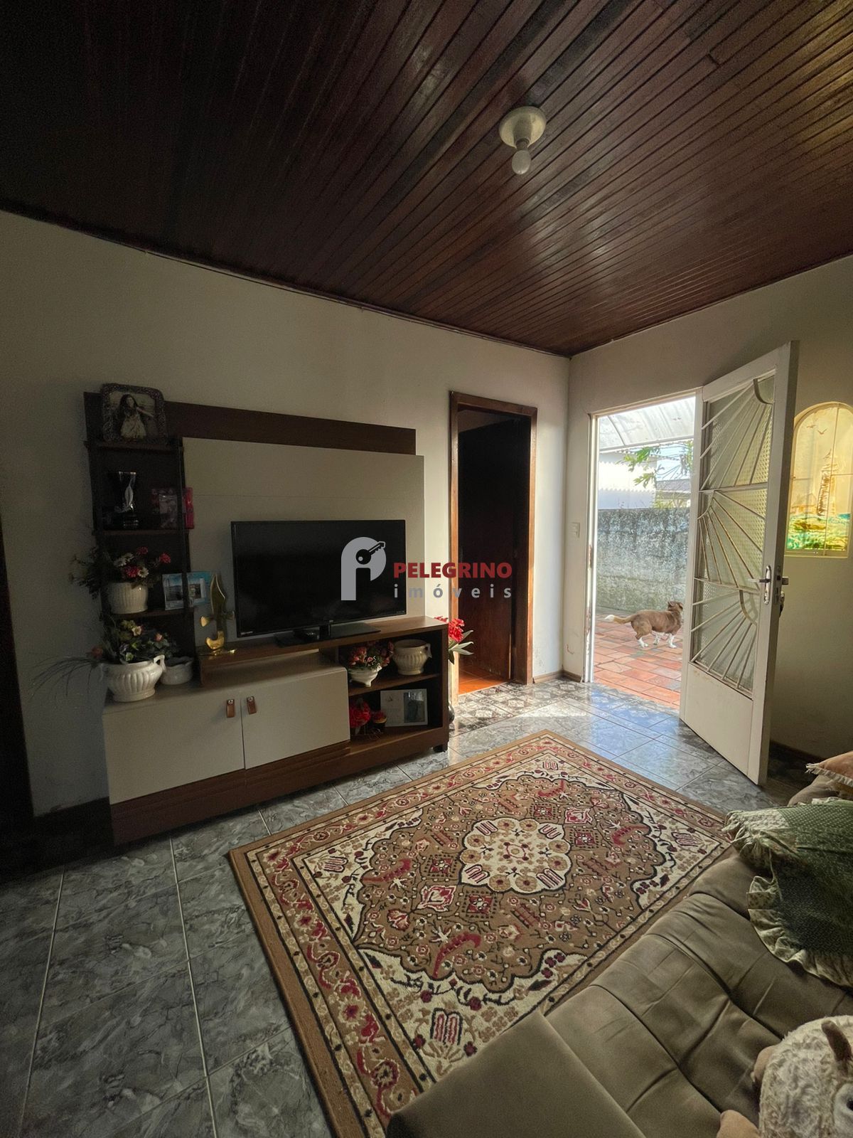 Pelegrino imóveis vende casa no centro de tapes