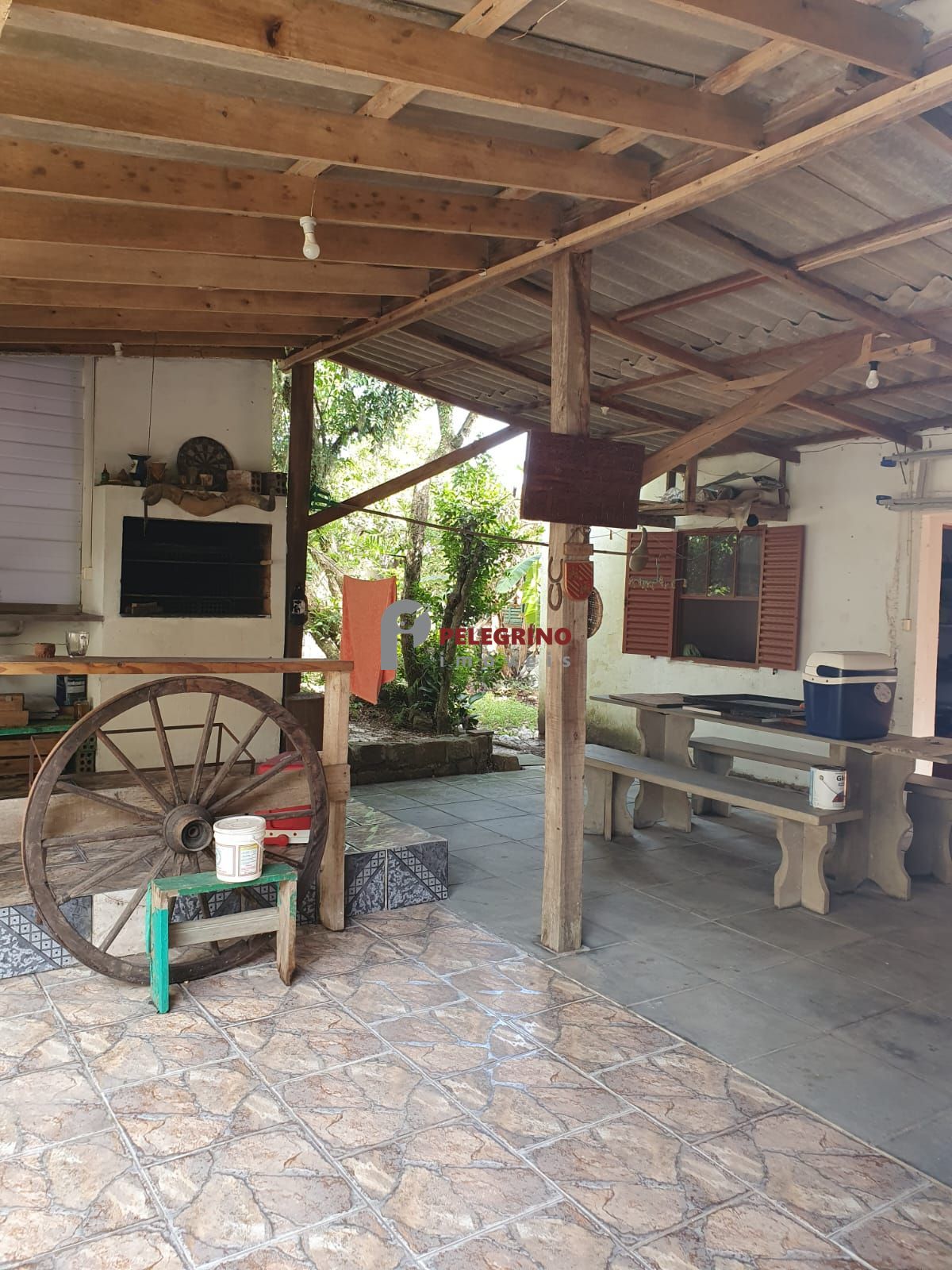Pelegrino Imóveis vende casa no Bairro Pinvest em Tapes