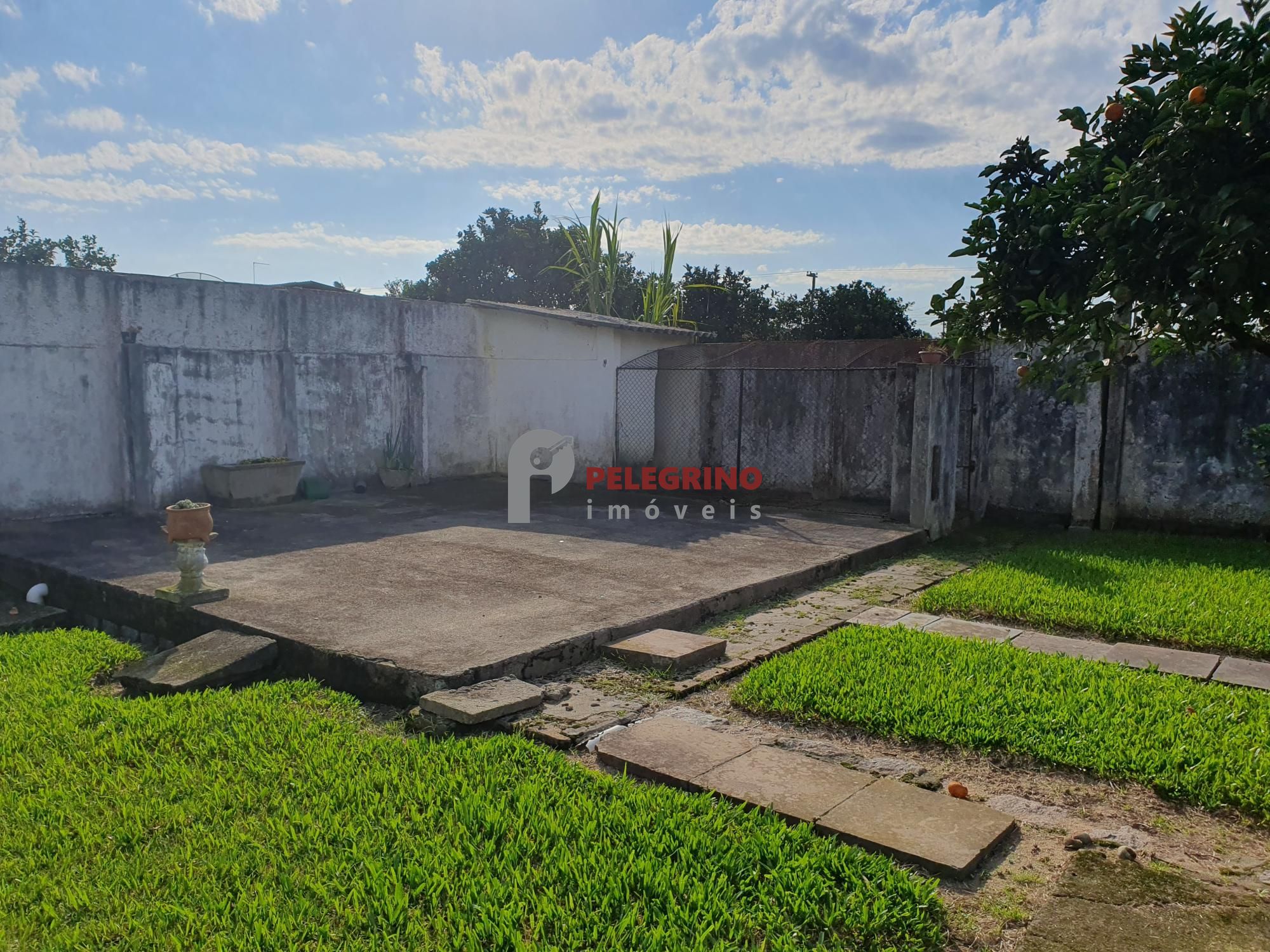 PELEGRINO IMÓVEIS vende casa no centro em Tapes
