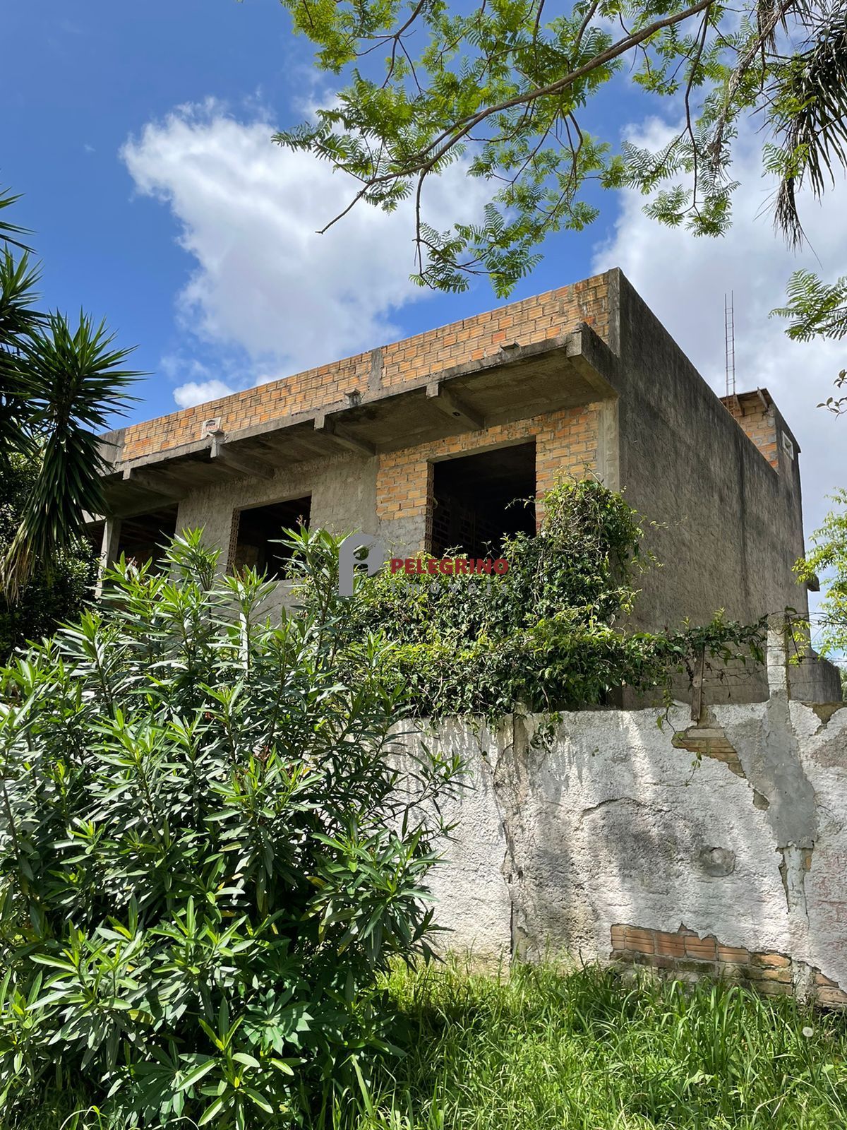 Pelegrino Imóveis vende casa no centro