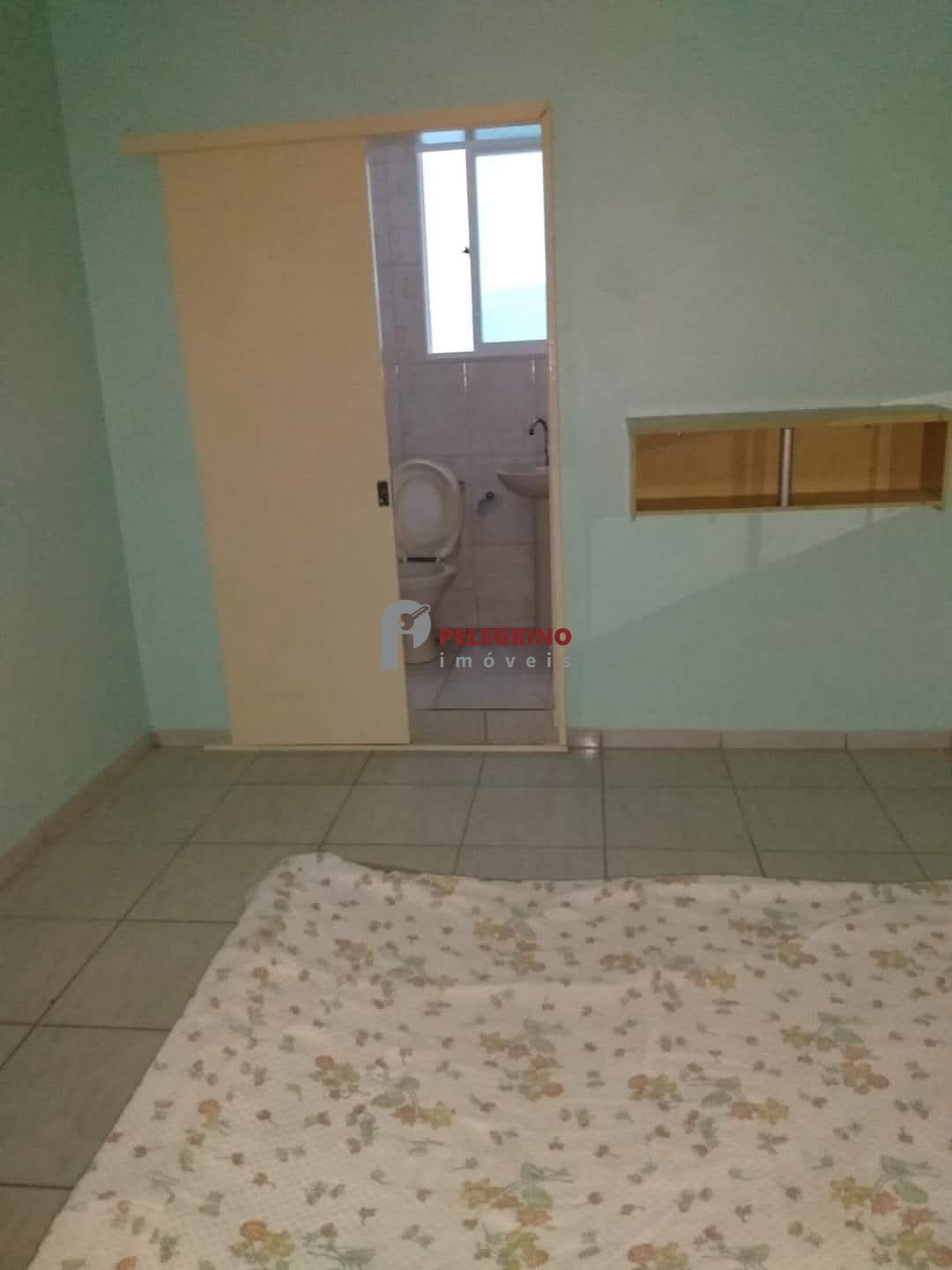 Pelegrino imóveis vende apartamento no centro de tapes