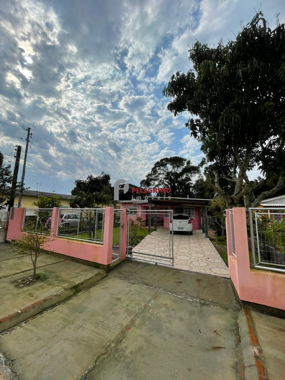 Pelegrino Imóveis vende casa no Balneário Rebello em Tapes