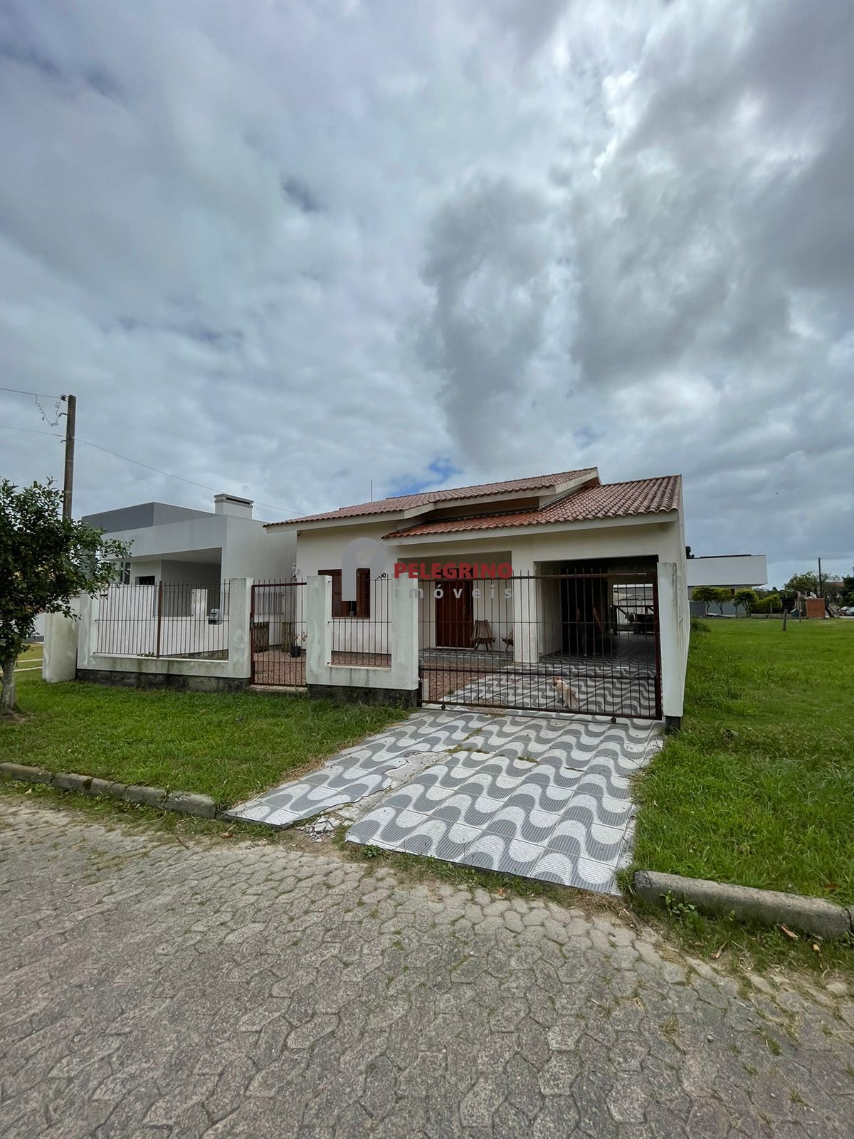 Pelegrino Imóveis vende casa no Pontal em Tapes