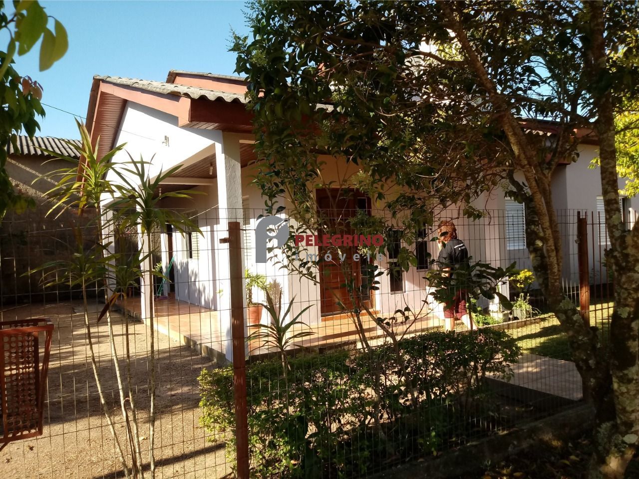 Pelegrino Imóveis vende casa no Balneário Rebello