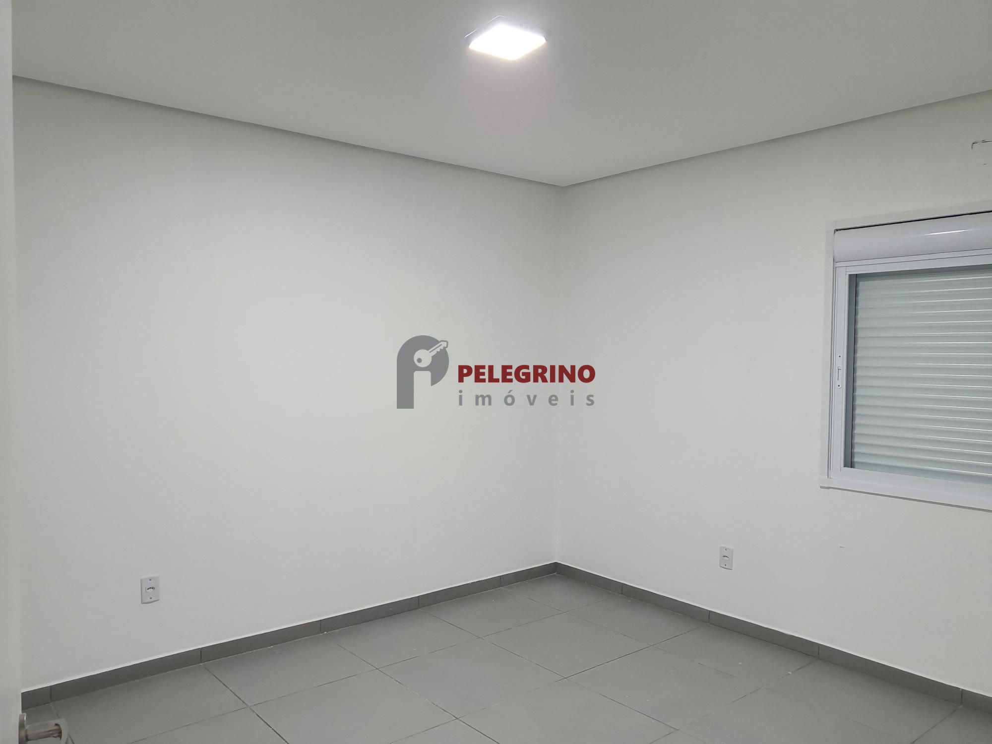 Pelegrino imóveis aluga apartamento no pontal em tapes