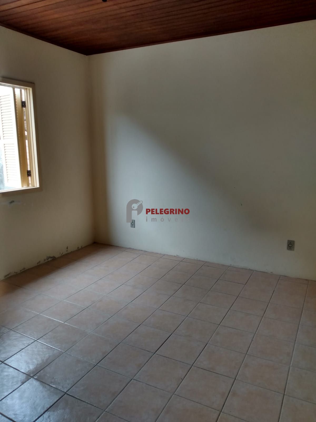 Pelegrino Imóveis vende casa no Balneário
