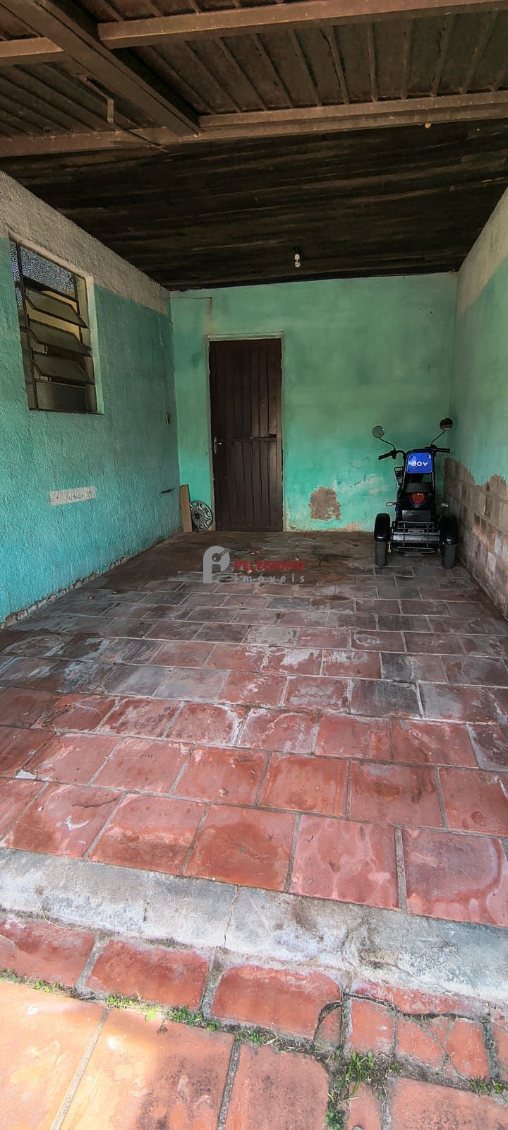 Pelegrino imóveis vende casa no centro de tapes