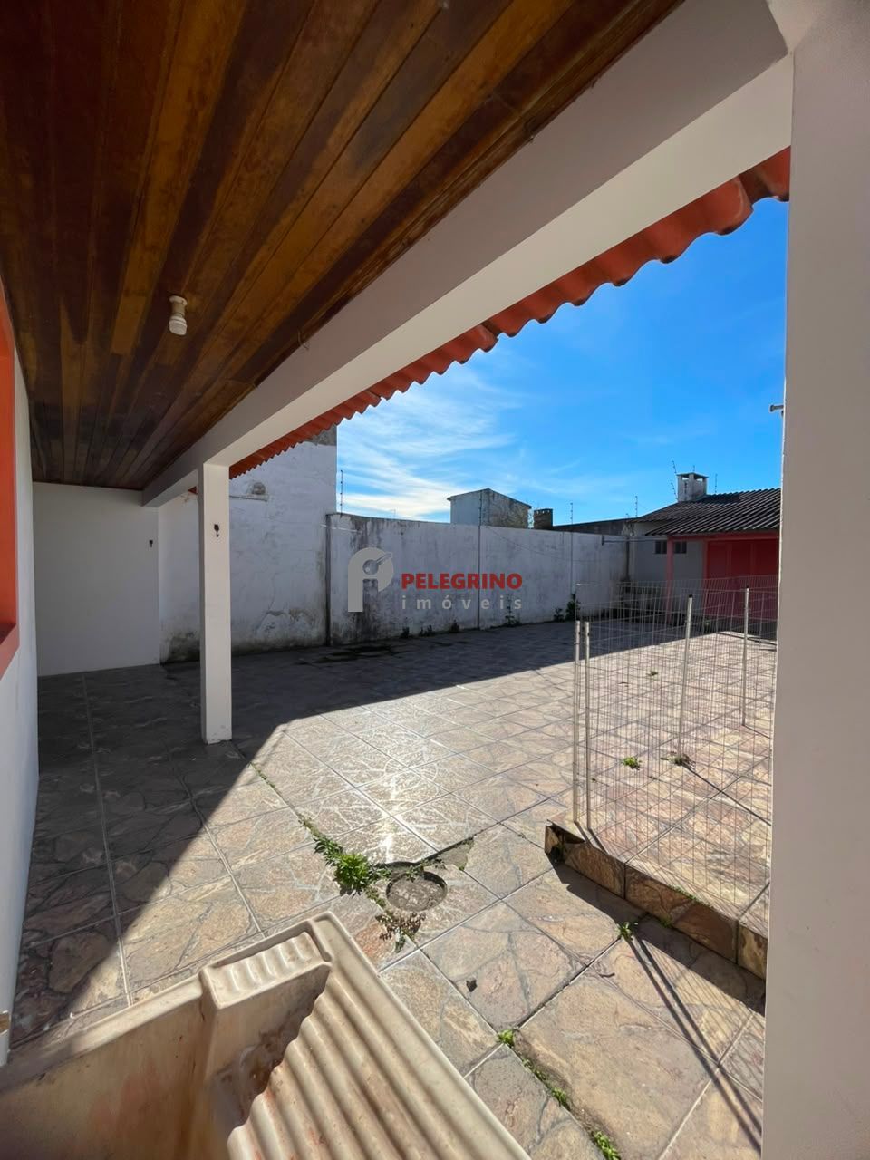 Pelegrino Imóveis vende casa no Balneário Rebello em Tapes