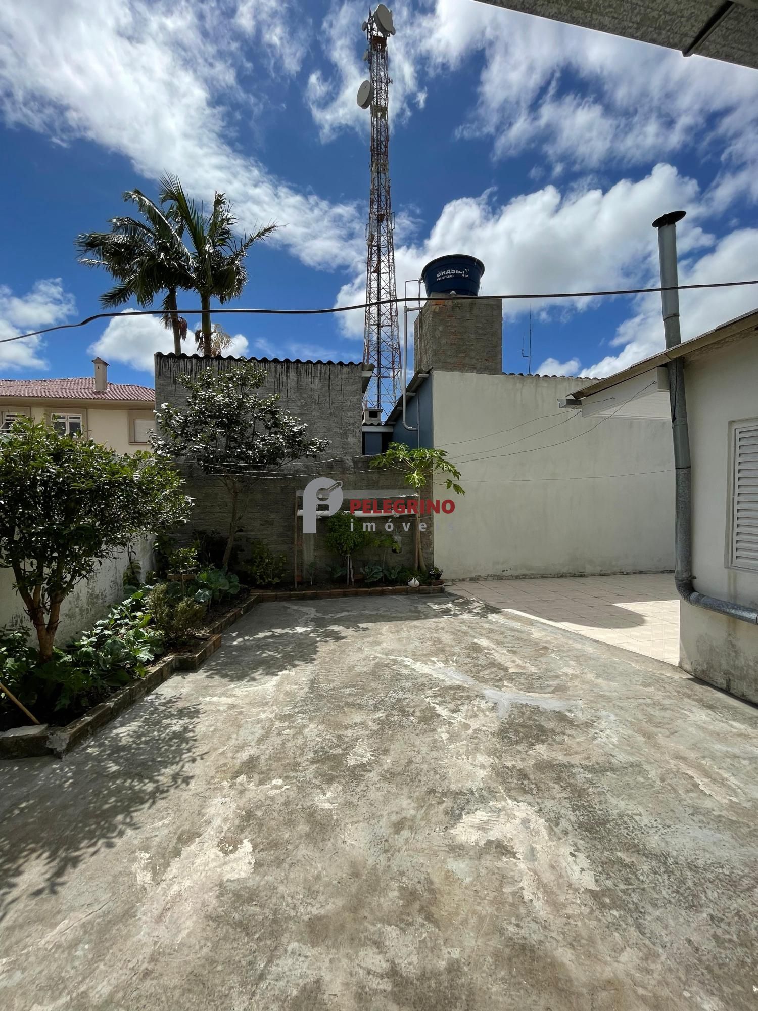 Pelegrino Imoveis vende casa no centro de Tapes