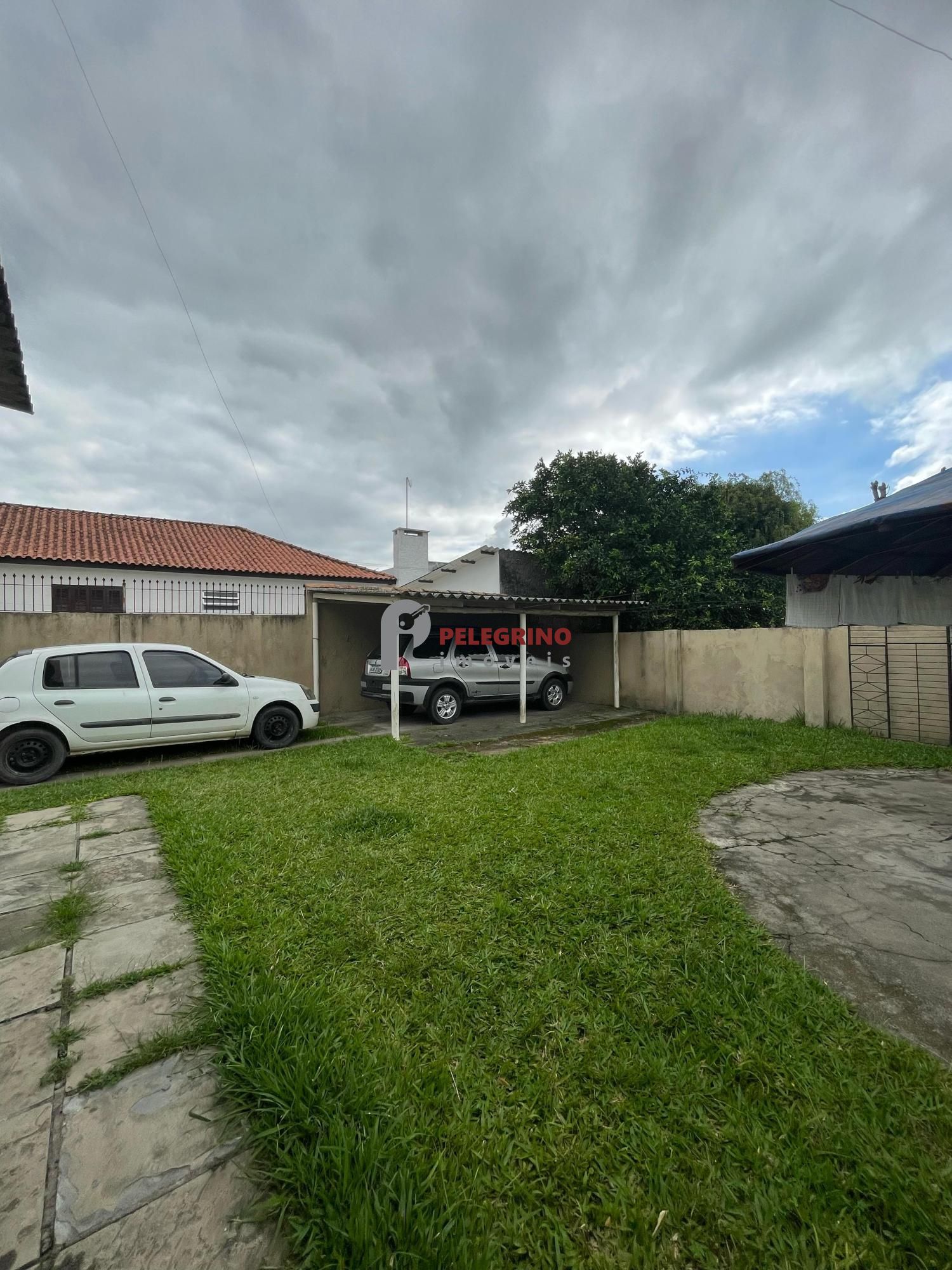 Pelegrino Imóveis vende casa no centro Tapes
