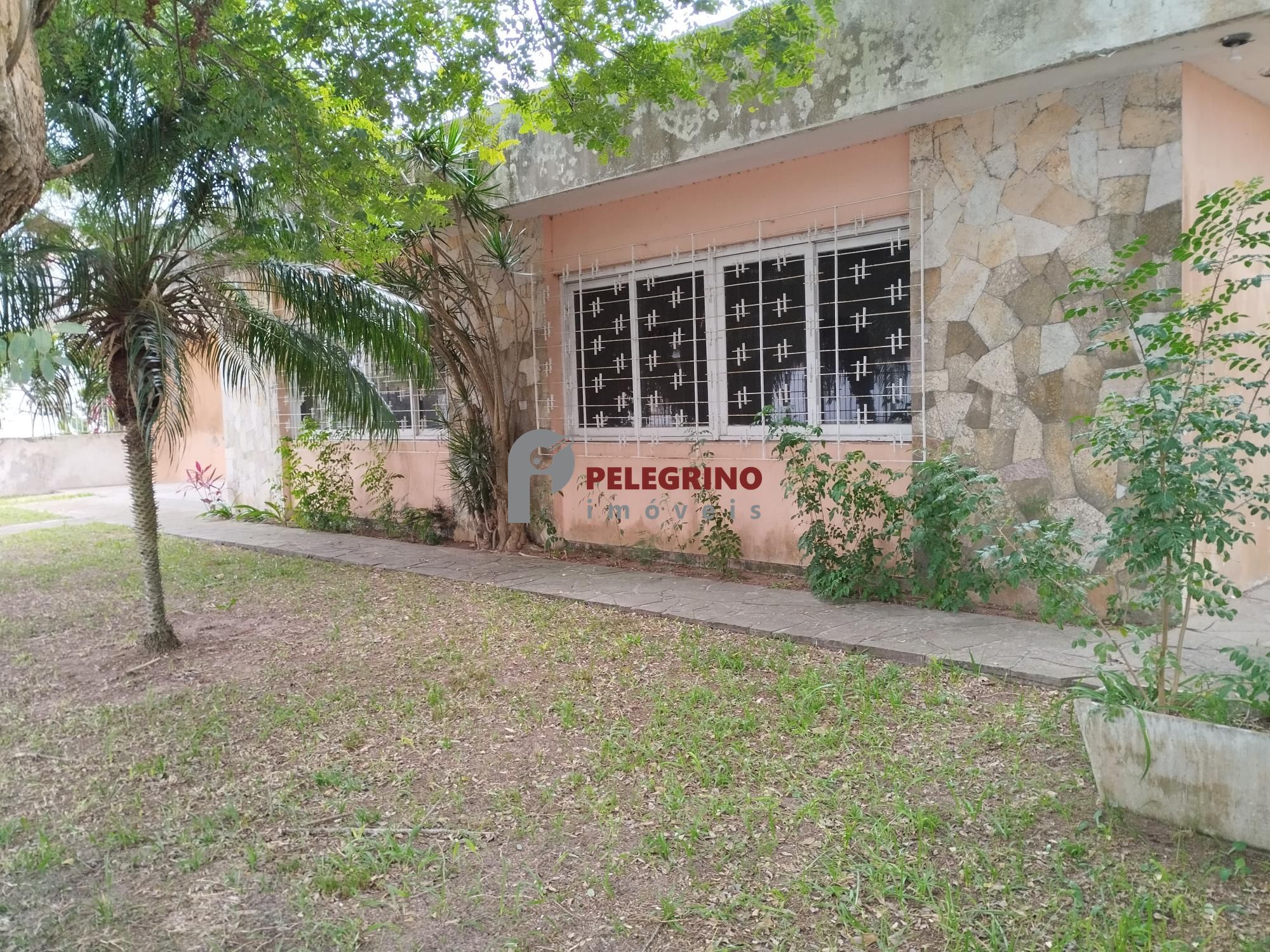 Pelegrino Imóveis vende casa no Centro