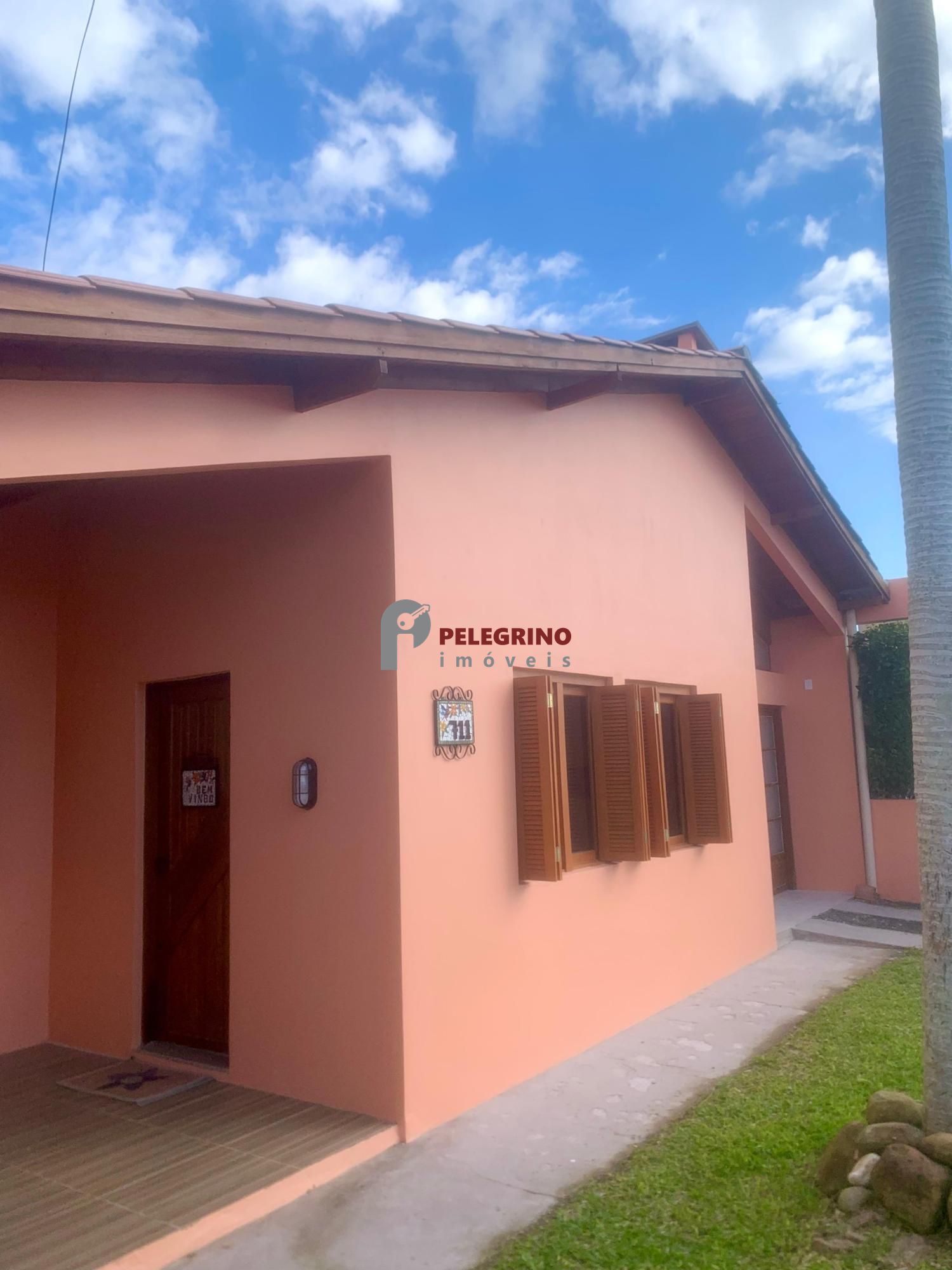 Pelegrino Imóveis vende casa no centro de Tapes